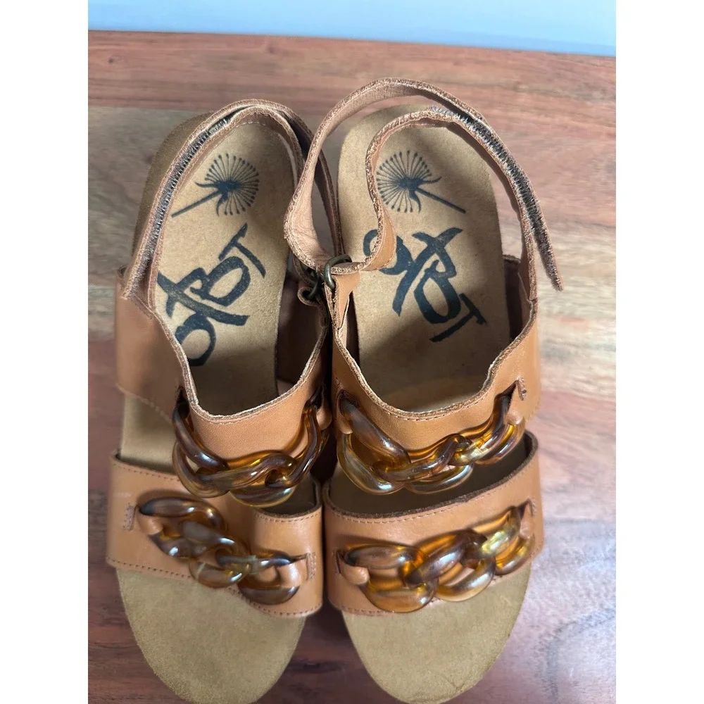 OTBT Fair Isle Wedge Sandals Womens 8.5M Tan Leather Boho Chunky Platform